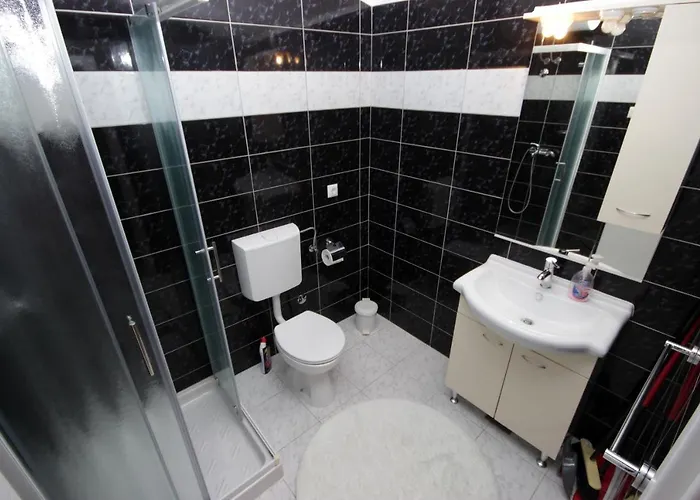 Gostinjska kuća D Premantura