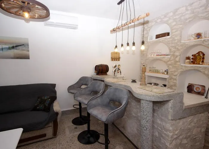 D Gostinjska kuća 4*