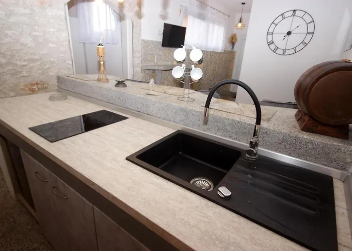 Gostinjska kuća D Premantura